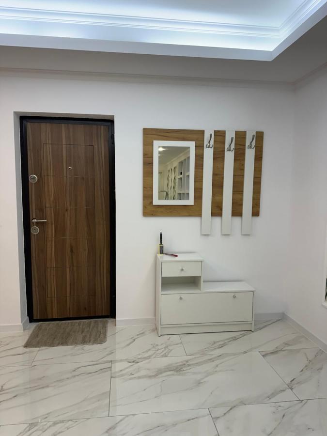 Golden Garden Luxury Apartment In בוקרשט מראה חיצוני תמונה